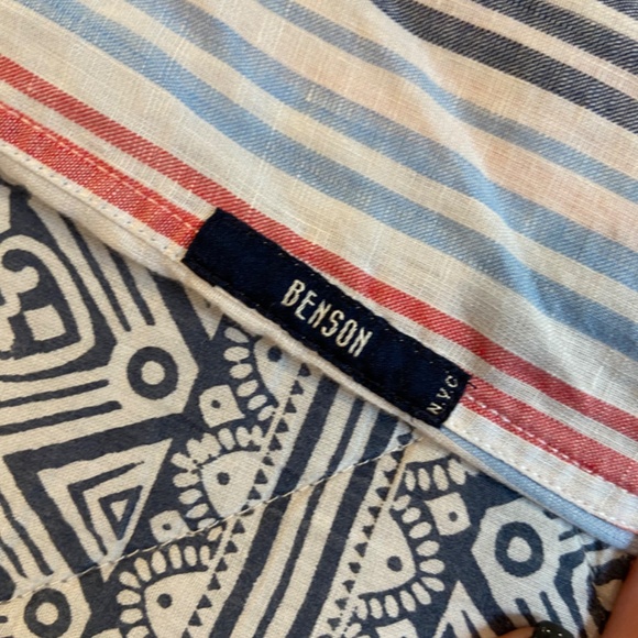 Benson NYC Classic Striped Button Down Shirt - Size Medium - Picture 8 of 10